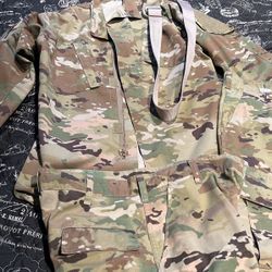 Air Force OCP Uniform 1 Top 2 Pants Available 