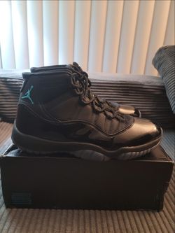 Air Jordan 11 Retro Gamma Blue sz 12 gently used