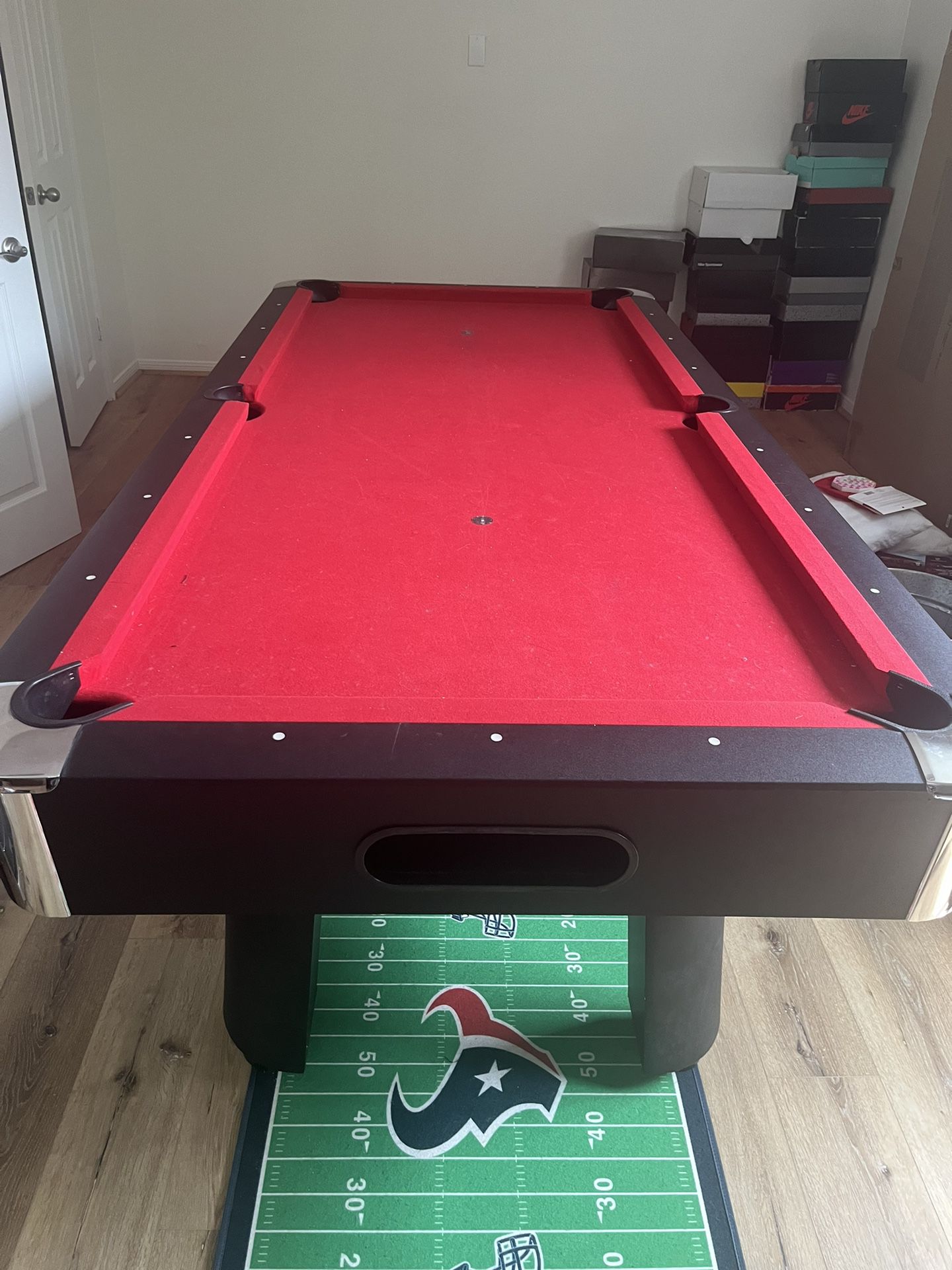 8 Ft Pool Table
