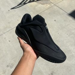 Converse SHAI 001