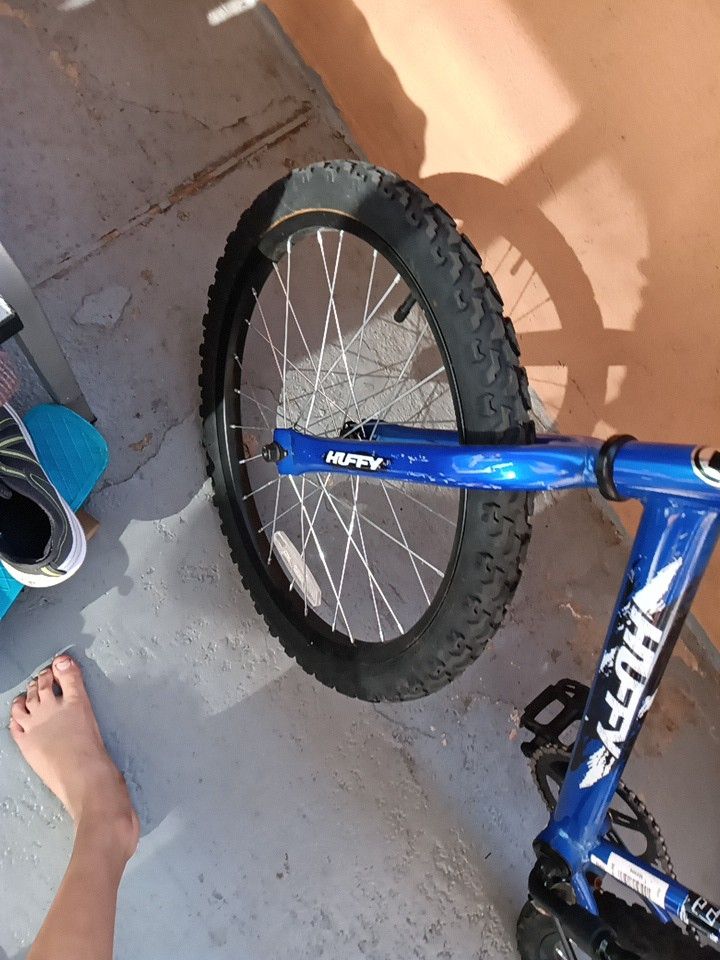 Bicycle without problems new beams blue color has a problem everything else is new price