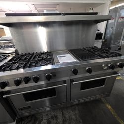 60" VIKING GAS RANGE STAINLESS STEEL 