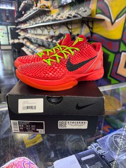 Worn Kobe 6 “Reverse Grinch” Protro Size 8.5 OG box