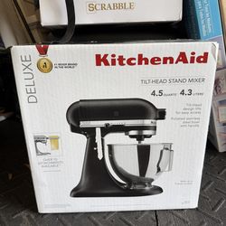 NEW kitchen aid mixer
