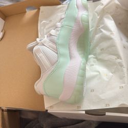 Women Air Jordan 11 Retro low 