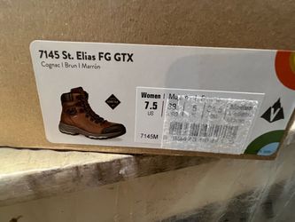 Women’s Gore Tex Hiking Boots