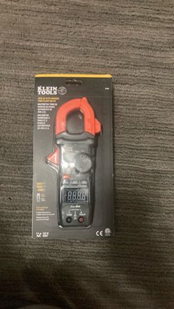 Klein Tools 400A AC Auto-Ranging Clamp Meter