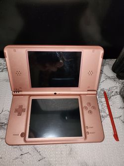 Nintendo DSi XL - Metallic Rose
