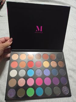 Morphe Eyeshadow Palette