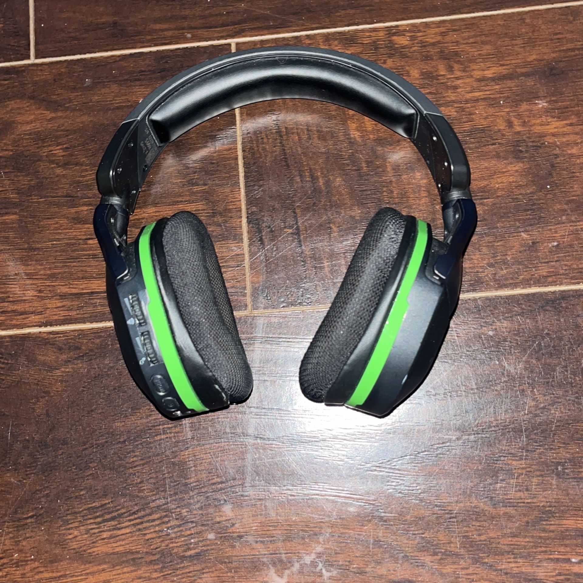 Xbox Wirless turtle beach stealth 600 Headset with mic