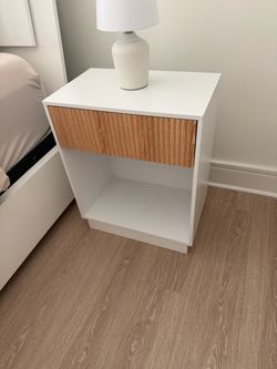 Bedside tablets set