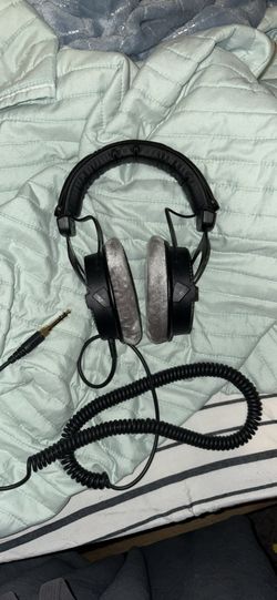 Beyerdynamic DT 990