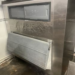 Ice Bin 