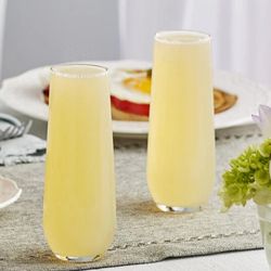 Stemless wine glasses