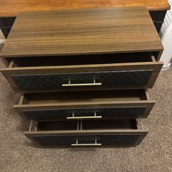 Wooden 3 drawer filing cabinet