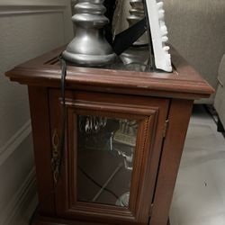 Smal Side Wood Antique table 