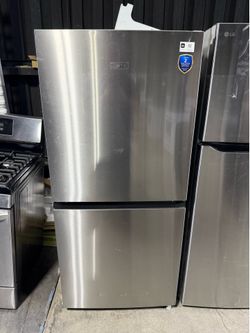New open box Midea Stainless Steel bottom freezer refrigerator