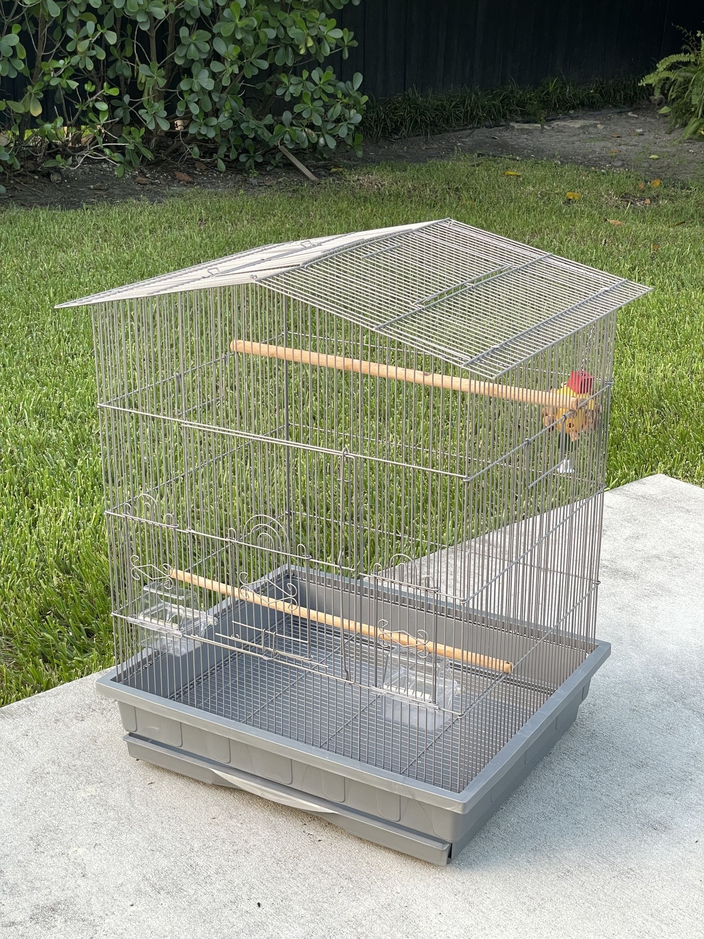 Bird Cage Steel Medium-Large