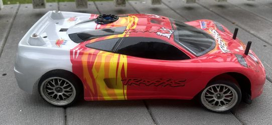 Traxxas R/c Car