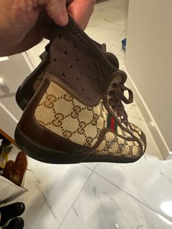 Authentic Gucci shoes size 10.5