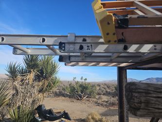 Louisville 24ft Ext Ladder Aluminum