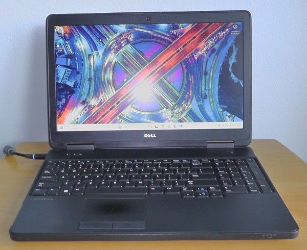 i7 Dell Latitude E5540 Laptop (Windows 11 Pro)