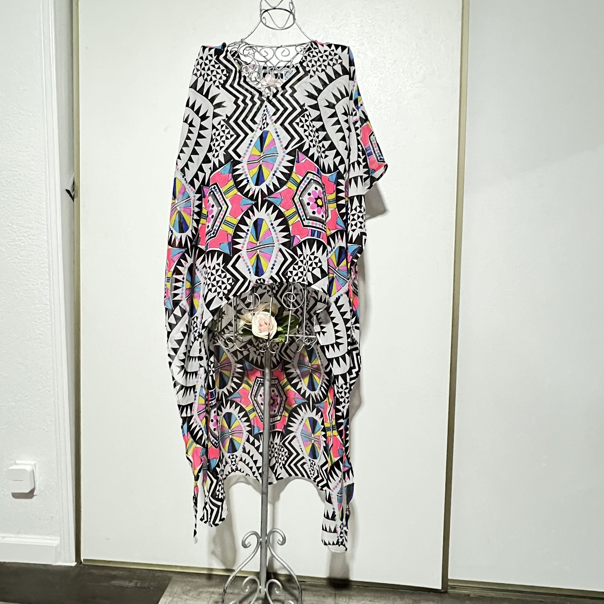 Boohoo Bohemian Overblouse, Size M
