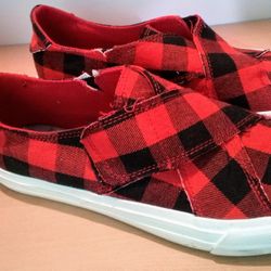 Women's Shoes by Gypsy Jazz, Red & Black, Size 8.5