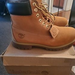 TIMBERLAND 