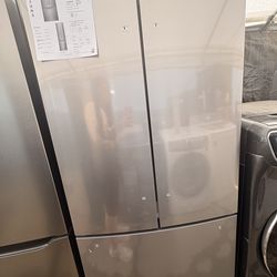 French door refrigerator