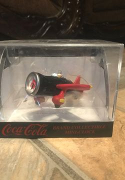 coca cola mini plane clock