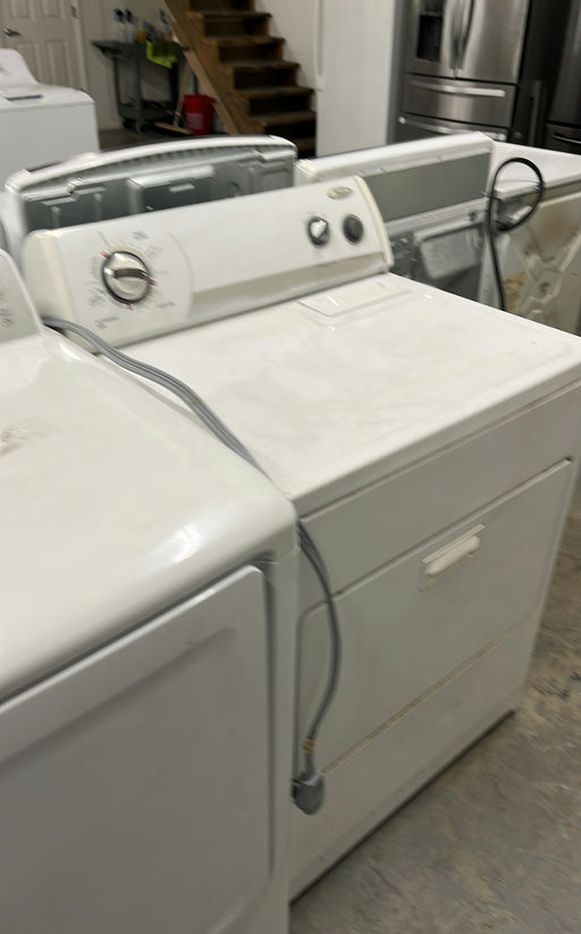 Whirlpool White Basic Dryer - Electric