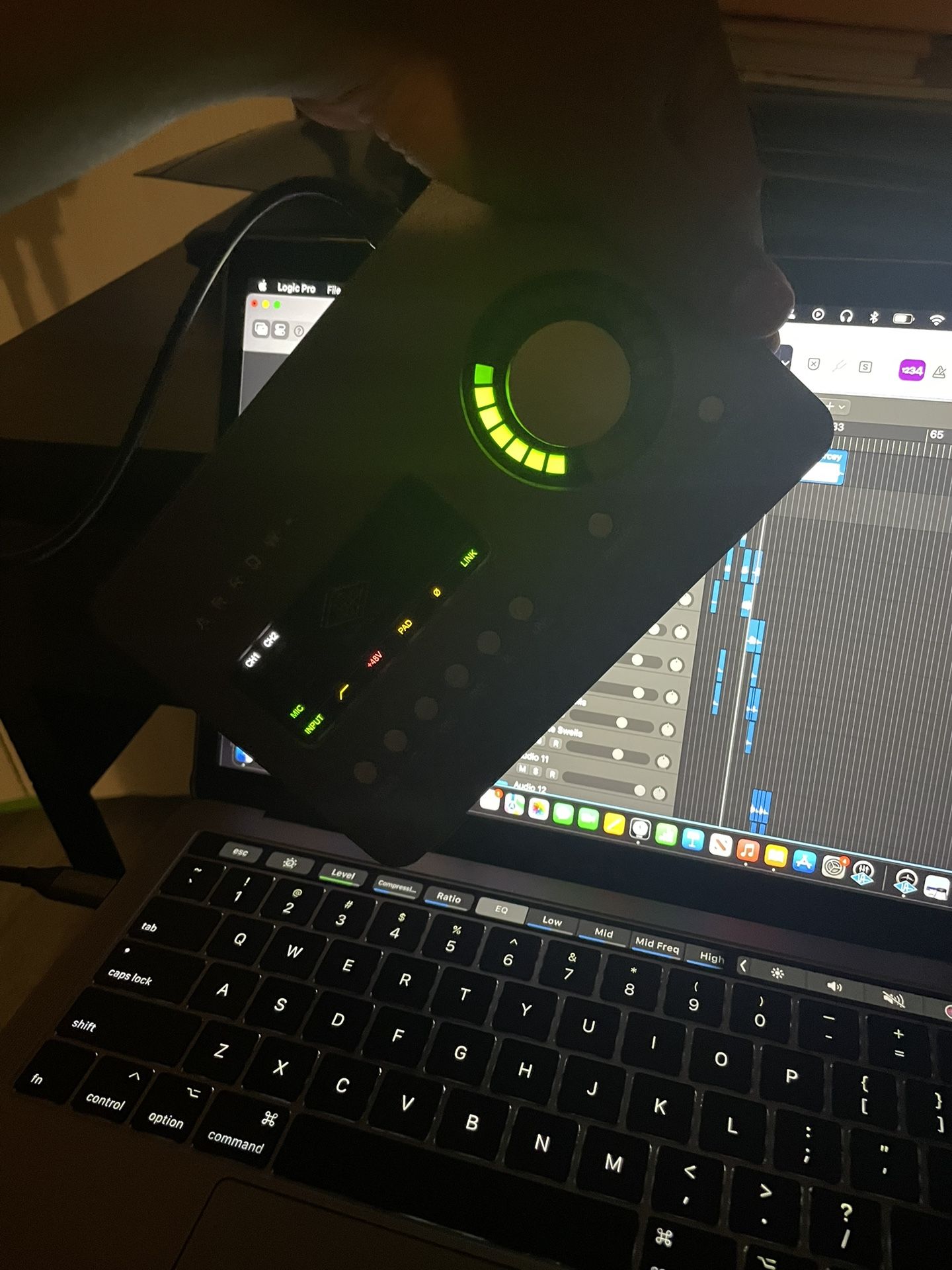 Apollo Solo In Box And Rhode Microphone