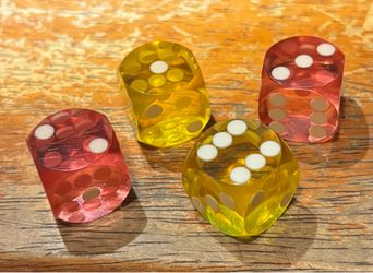 Precision Dice 16mm (5/8”) pink and yellow