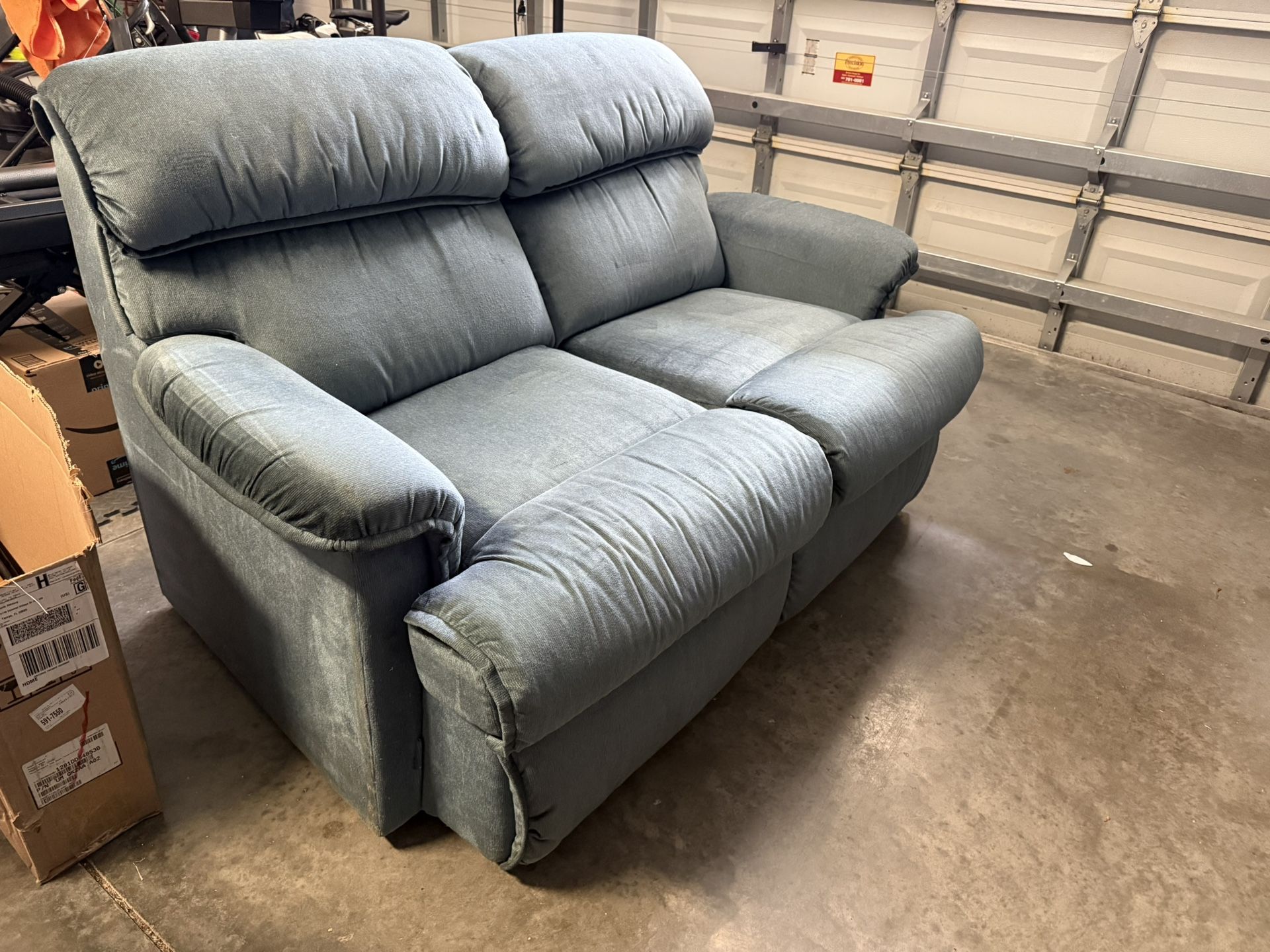 La-Z-Boy Loveseat