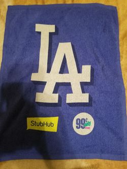 Dodgers rally towels $7each