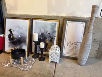 bundle of modern home decor items