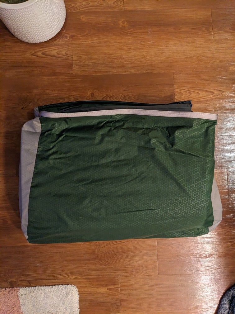 Exped MegaMat Duo 10 Sleeping Pad for Sale in Redmond, WA OfferUp