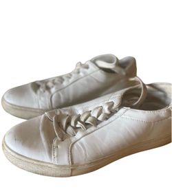 Kenneth Cole women’s Sz 7 White Leather Low-Top Sneakers