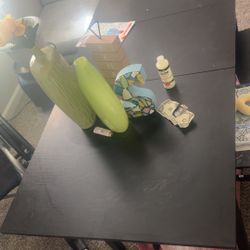 Dining Room Table 