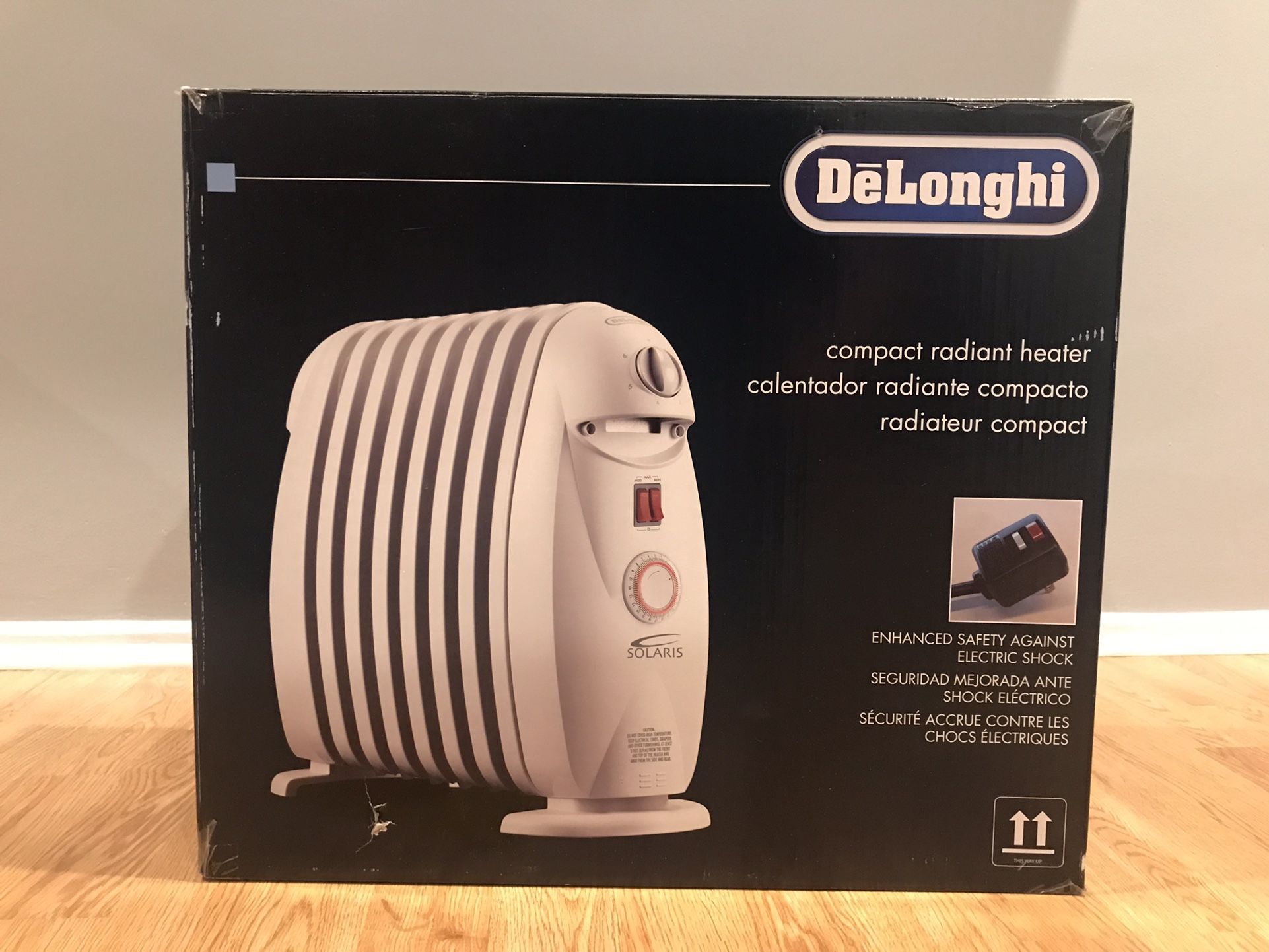 DeLonghi TRN0812T Bathroom Safe Compact Radiant Heater for Sale in West ...