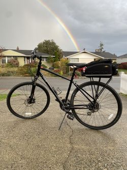 Street Mountain Bike. Fuji Crosstown 1.3