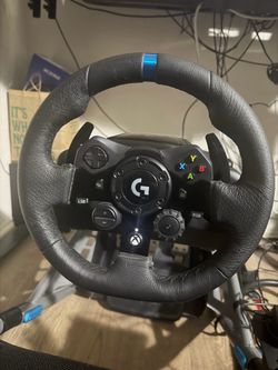 G923 Logitech racing wheel