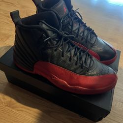 Jordan 12 Flu