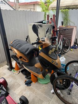 2009 VIP scooter 50cc