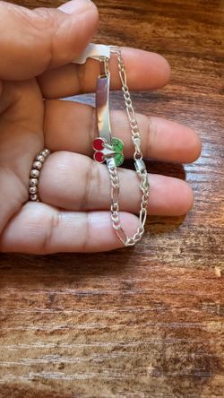 Linda pulsera para niña de cereza de plata 9.25