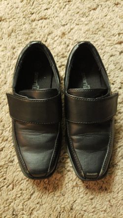 Toddler shoes 9.5