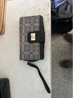 Black-and-white pattern wallet