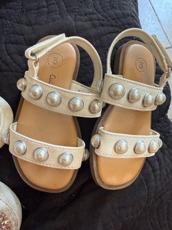 Cat and Jack sandals