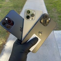 iPhone 15 Pro Max Factory Unlocked / International / Mexico